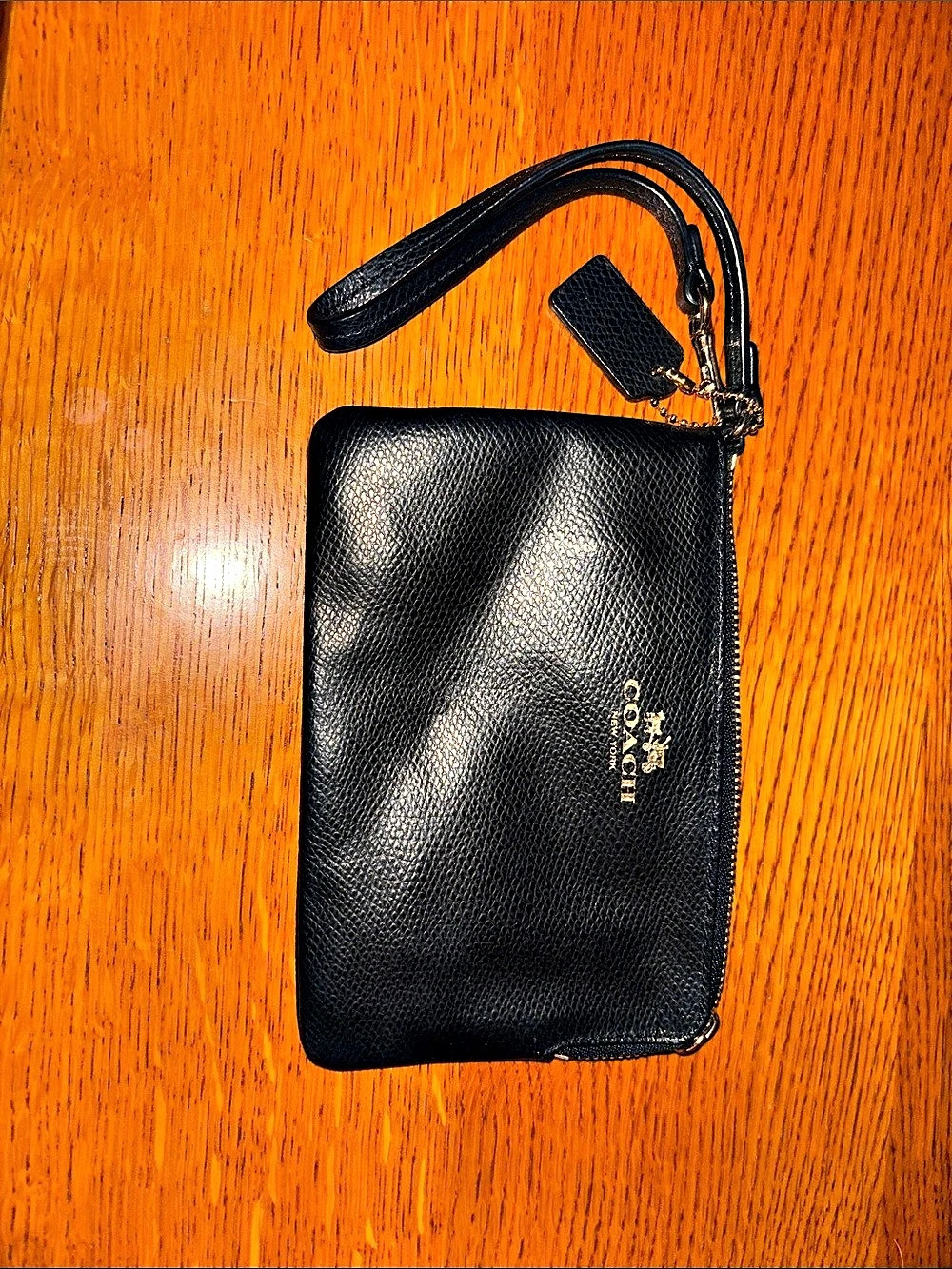 Coach Corner Zip Wristlet Black Wallet
